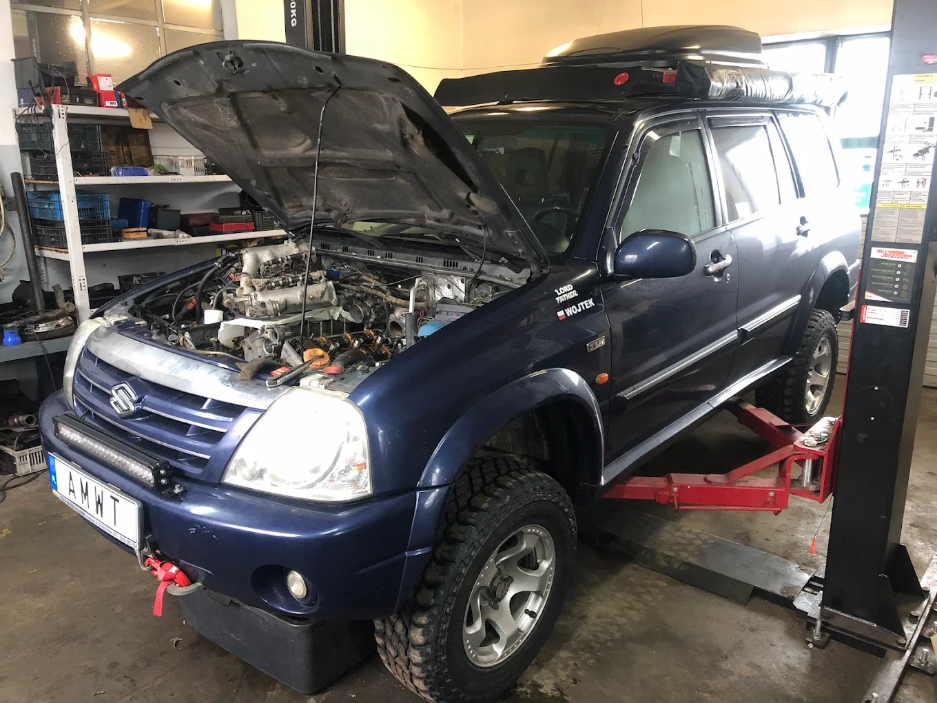 Mechanika pojazdowa Tarnowo Podgórne naprawa SUV w warsztacie samochodowym